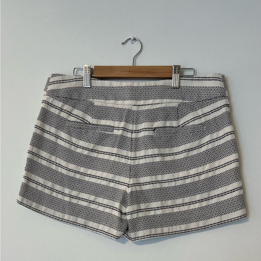 Loft Riviera Shorts - Picture 2 of 4